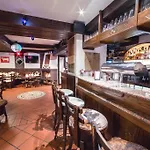 阿尔盆亚德里亚酒店 酒店 4*