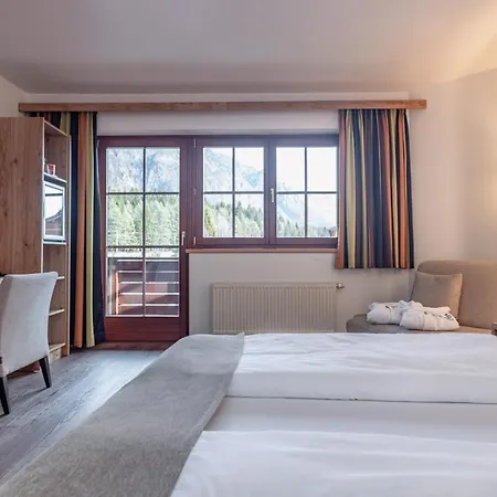 Alpen Adria & 4* Presseggersee
