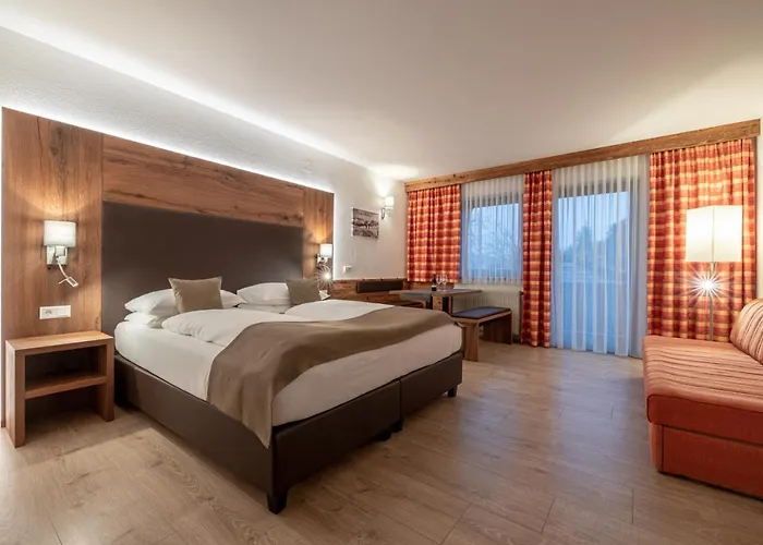 Alpen Adria & Hotel 4*