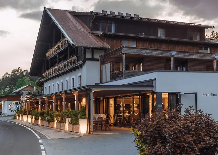 Alpen Adria & Hotel 4*