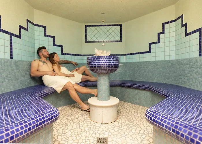 Alpen Adria & Hotel 4*