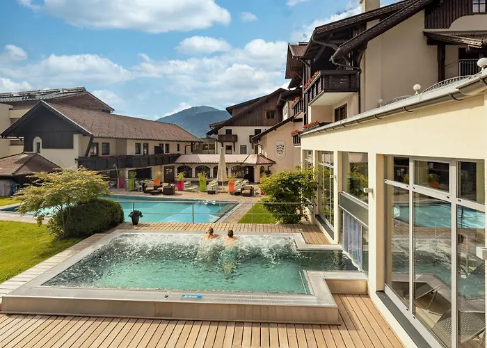 Alpen Adria & Hotel 4*