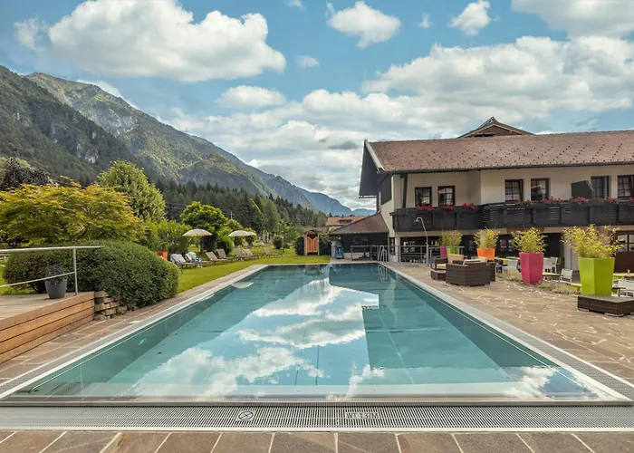 Alpen Adria & Hotel Presseggersee