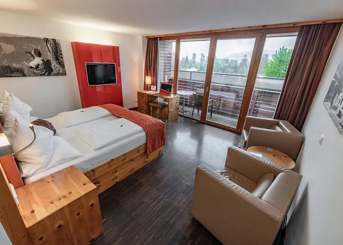 Alpen Adria & Hotel Presseggersee