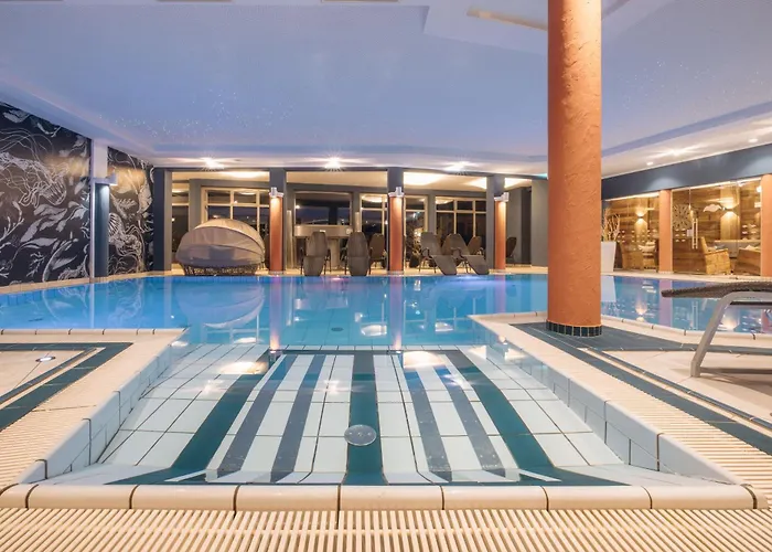 Hotel Alpen Adria & 4*