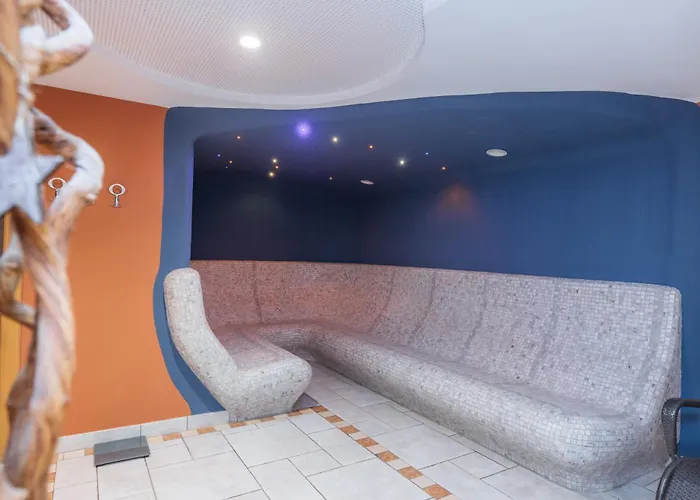 Alpen Adria & Hotel Presseggersee