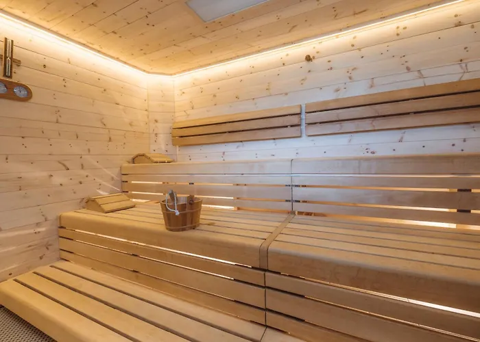 Alpen Adria & Hotel Presseggersee