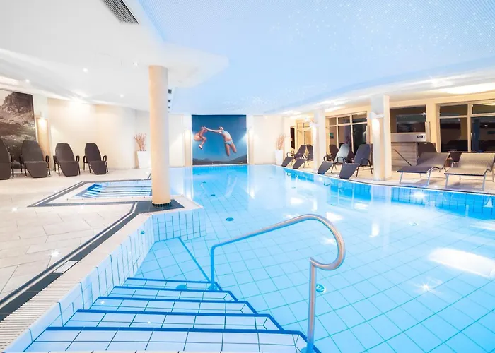 Alpen Adria & Hotel Presseggersee