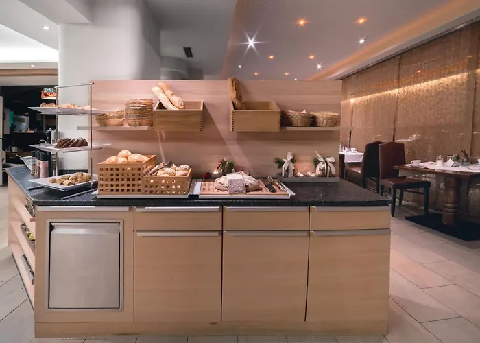 Hotel Alpen Adria & Presseggersee