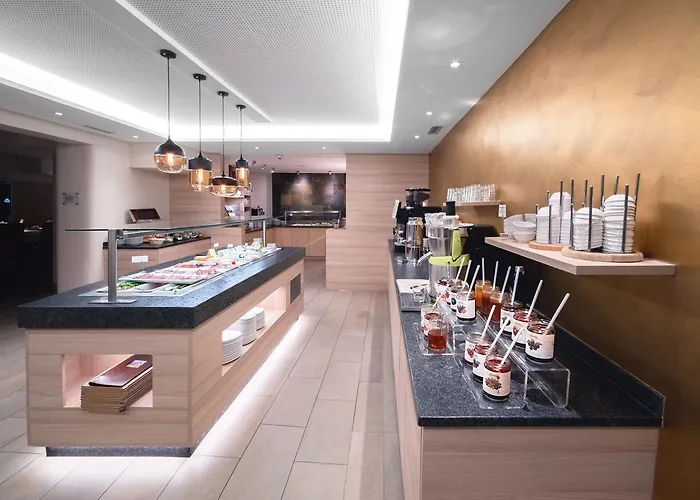 Alpen Adria & Hotel 4*